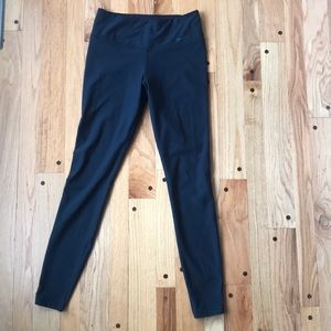 Nike Women’s Dri-Fit Legging